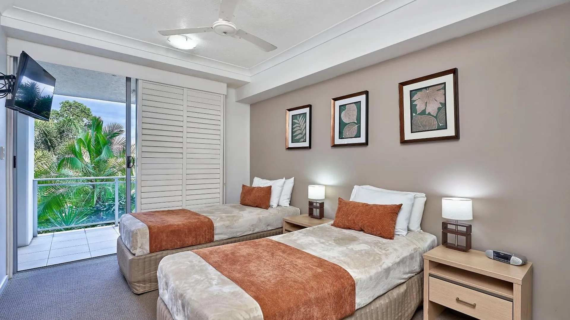 Vision Apartments Cairns 5*,