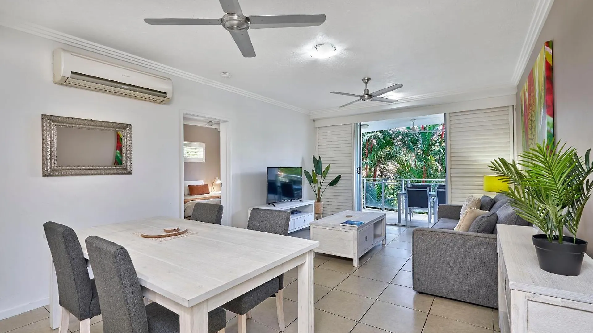 Vision Apartments Cairns 5*,  Australien