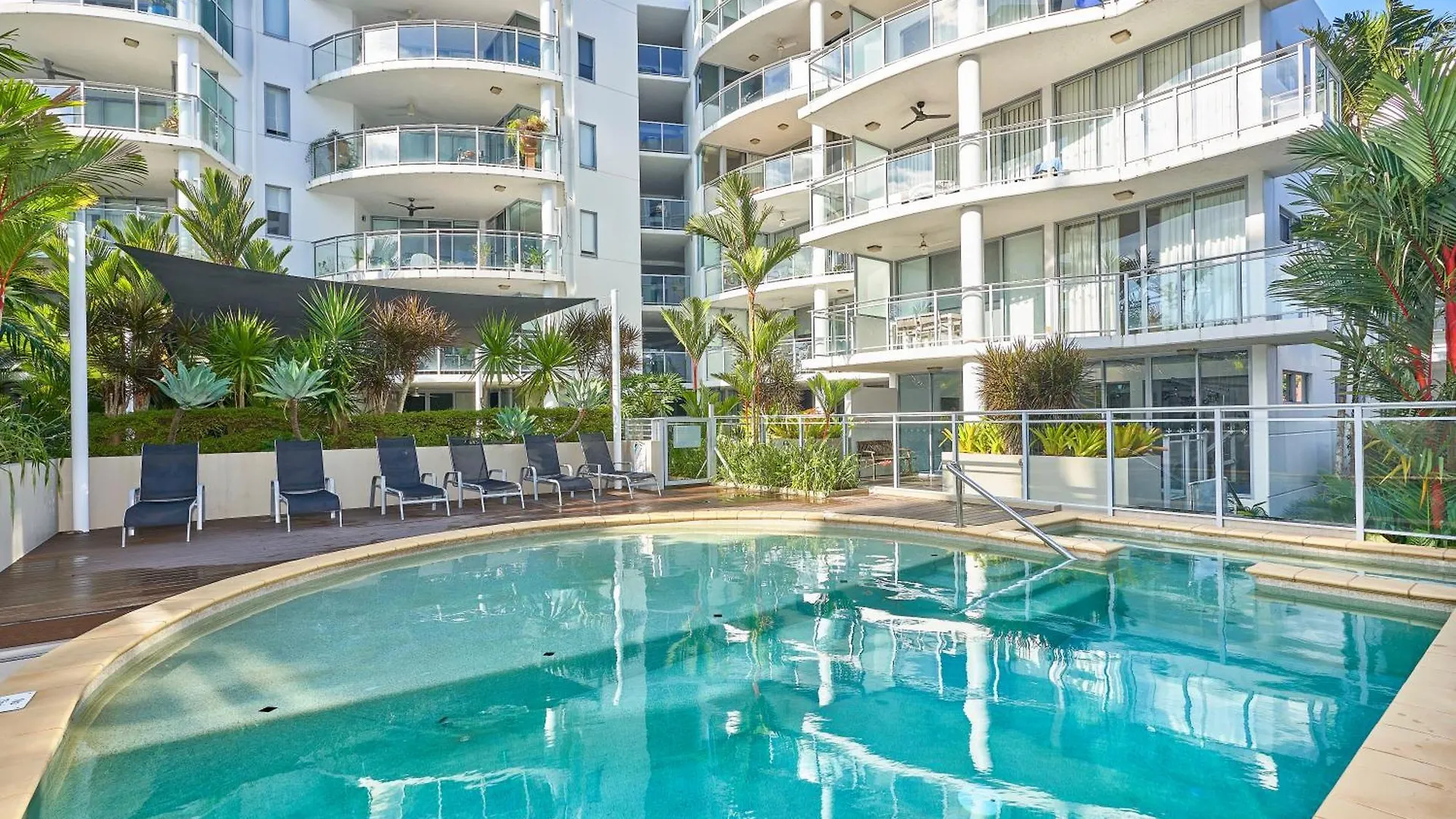 ***** Lägenhetshotell Vision Apartments Cairns Australien