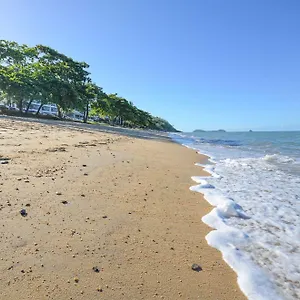 4* Apart Otel Beachfront On Trinity